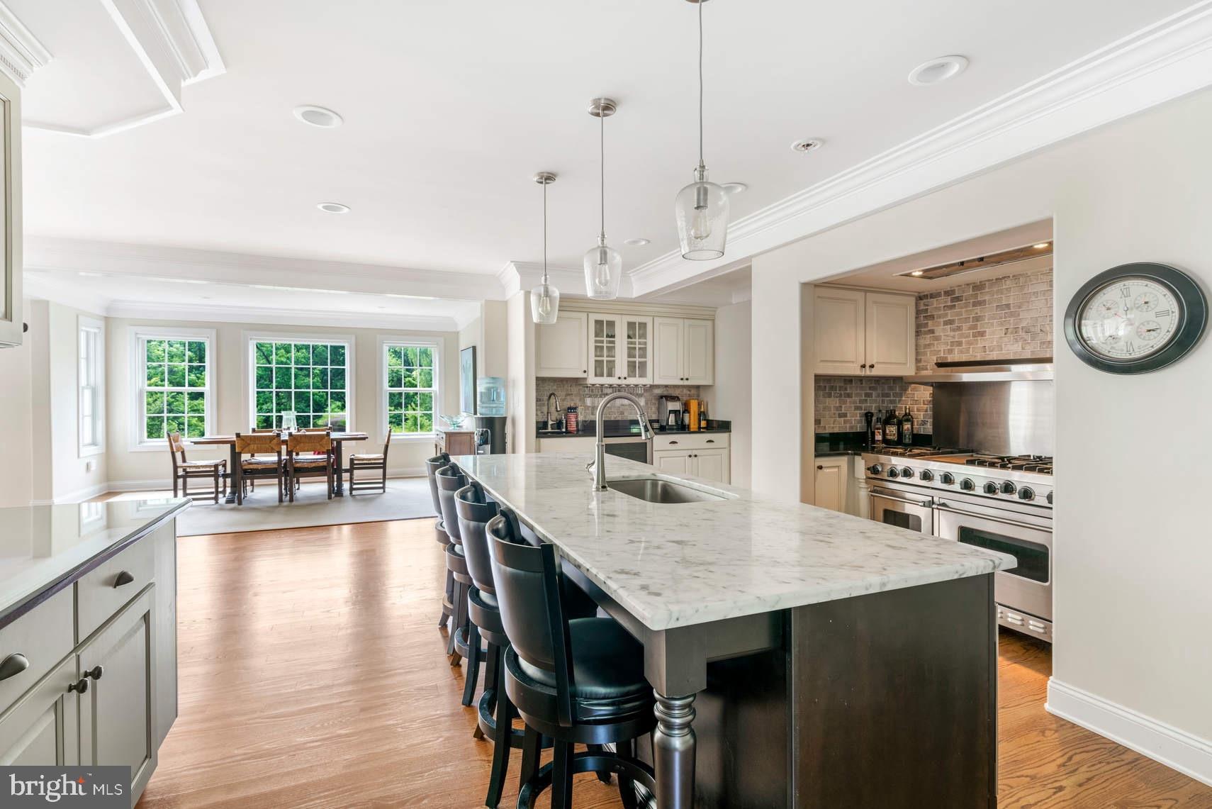 1425 Lanes End Villanova, PA 19085 - Photo 7 of 33