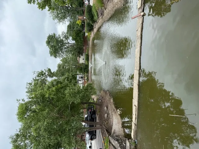 $1,425 | 1900 Knights Bridge Drive, Unit 2B, Mount Prospect, IL 60056