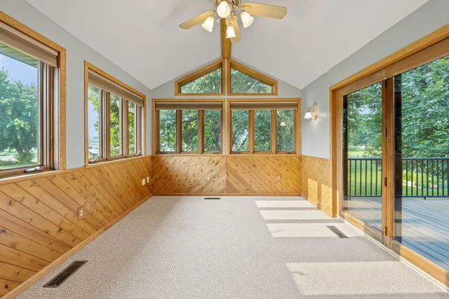 $2,700 | 1008 3rd Street Northeast, New Prague, MN 56071