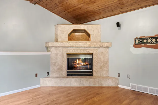 $2,700 | 1008 3rd Street Northeast, New Prague, MN 56071