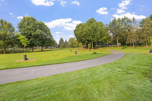 $2,700 | 1008 3rd Street Northeast, New Prague, MN 56071