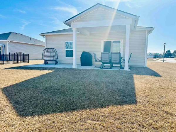 $1,800 | 772 El Pepino Loop, Longs, SC 29568