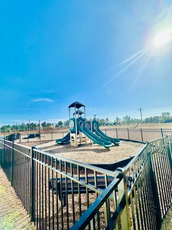 $1,800 | 772 El Pepino Loop, Longs, SC 29568