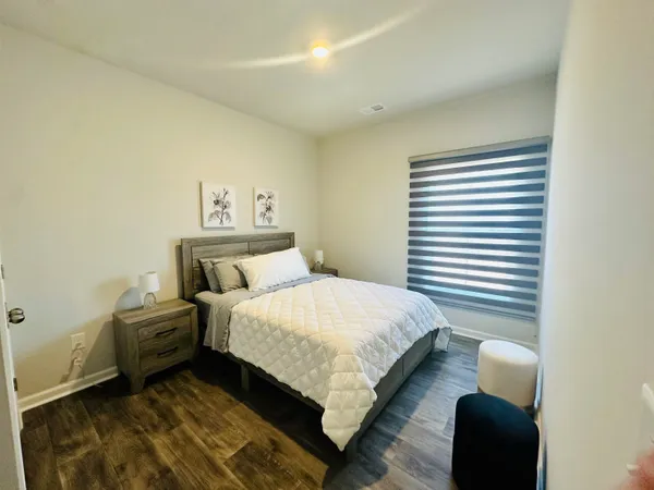 $1,800 | 772 El Pepino Loop, Longs, SC 29568