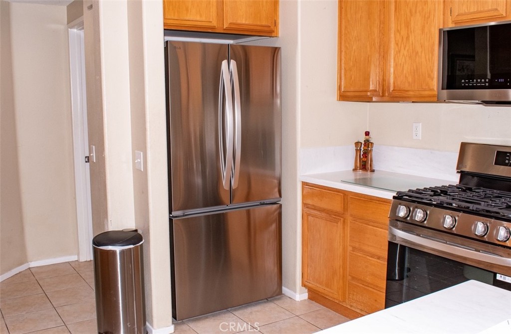 33634 Emerson Way, Unit B Temecula, CA 92592 - Photo 8 of 28