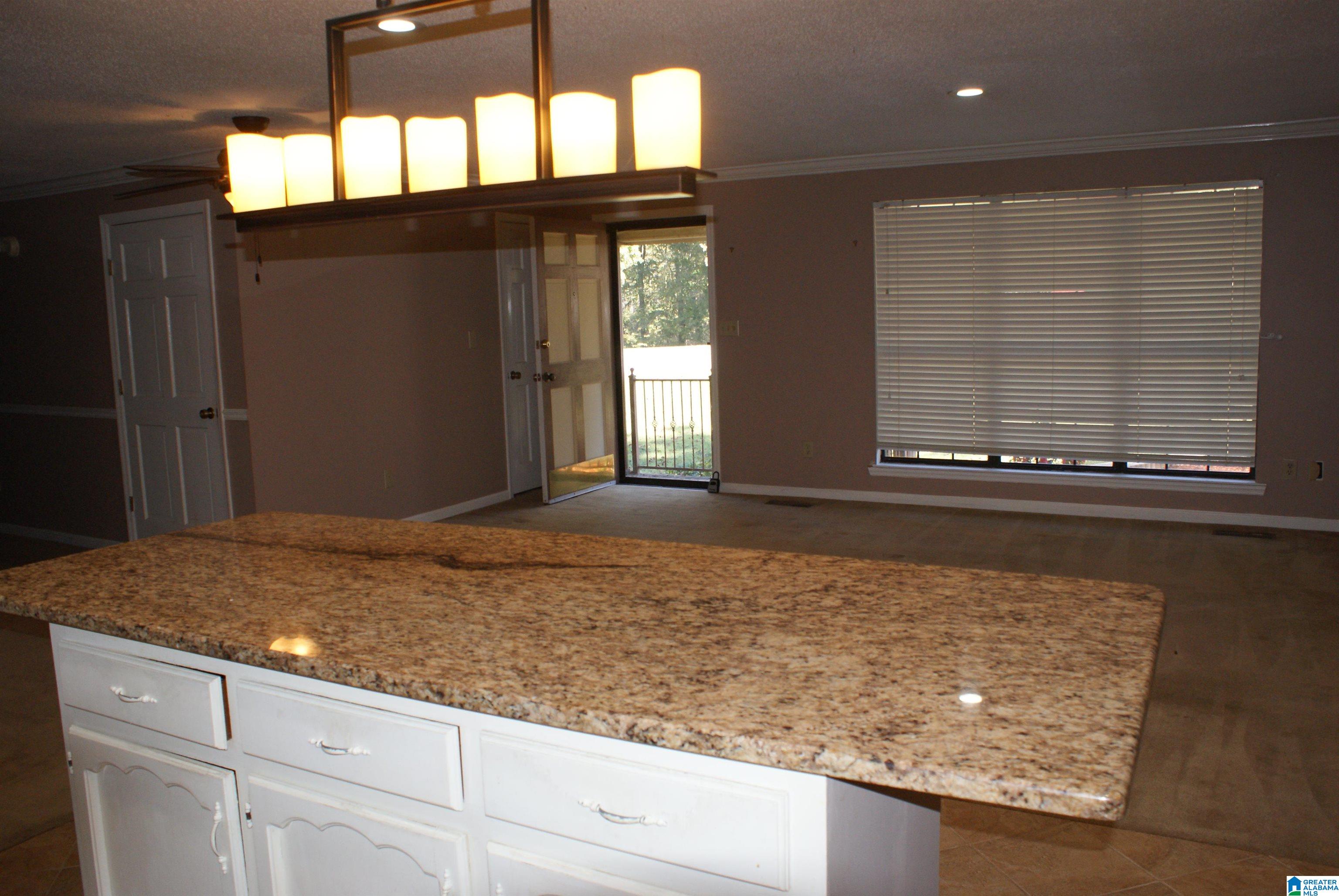 529 Porter Crest Road Graysville, AL 35073 - Photo 6 of 27