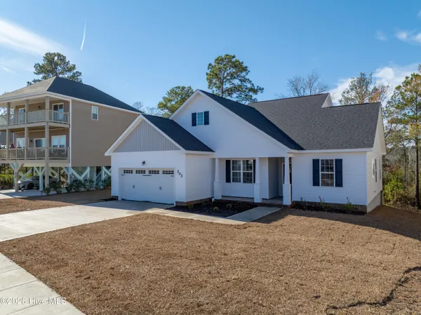 $332,600 | 202 Broadleaf Drive, Jacksonville, NC 28546