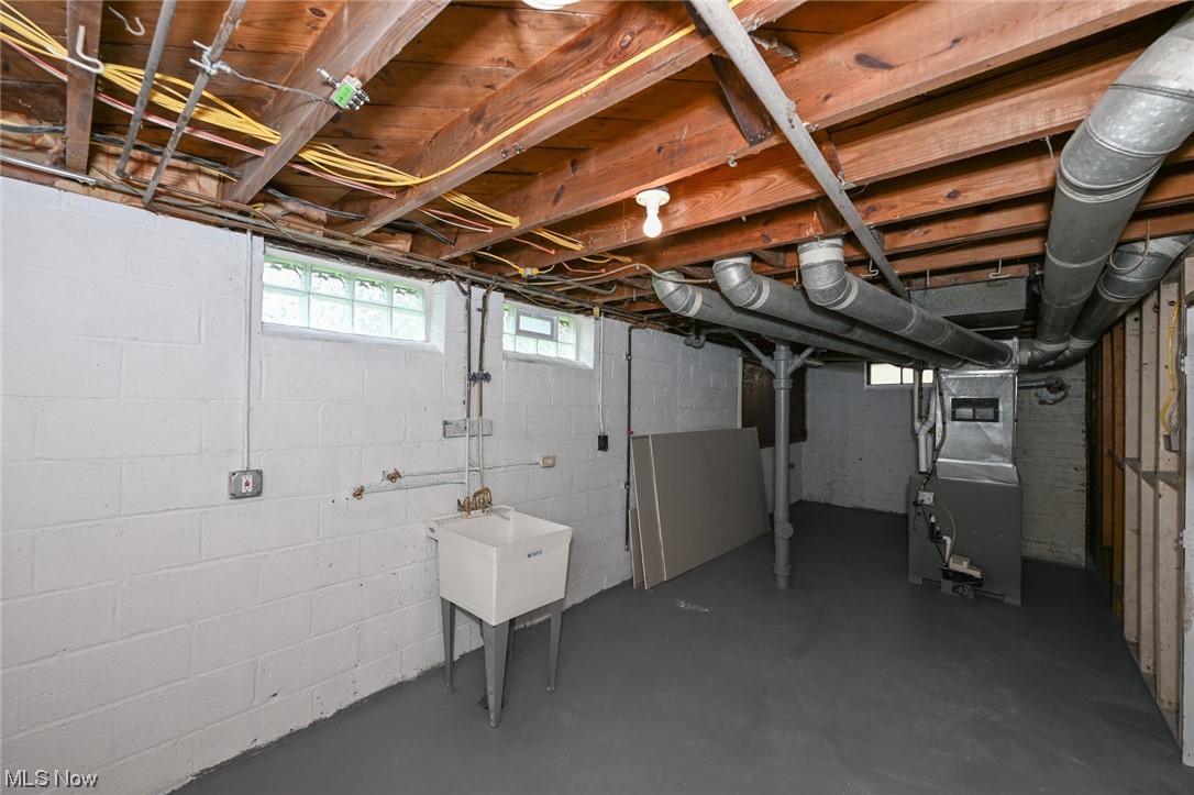 6011 Ridgewood Avenue Parma, OH 44129 - Photo 29 of 30