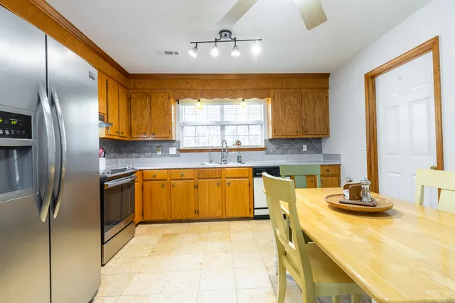 $1,200,000 | 240 Groomsville Road, Moncks Corner, SC 29461