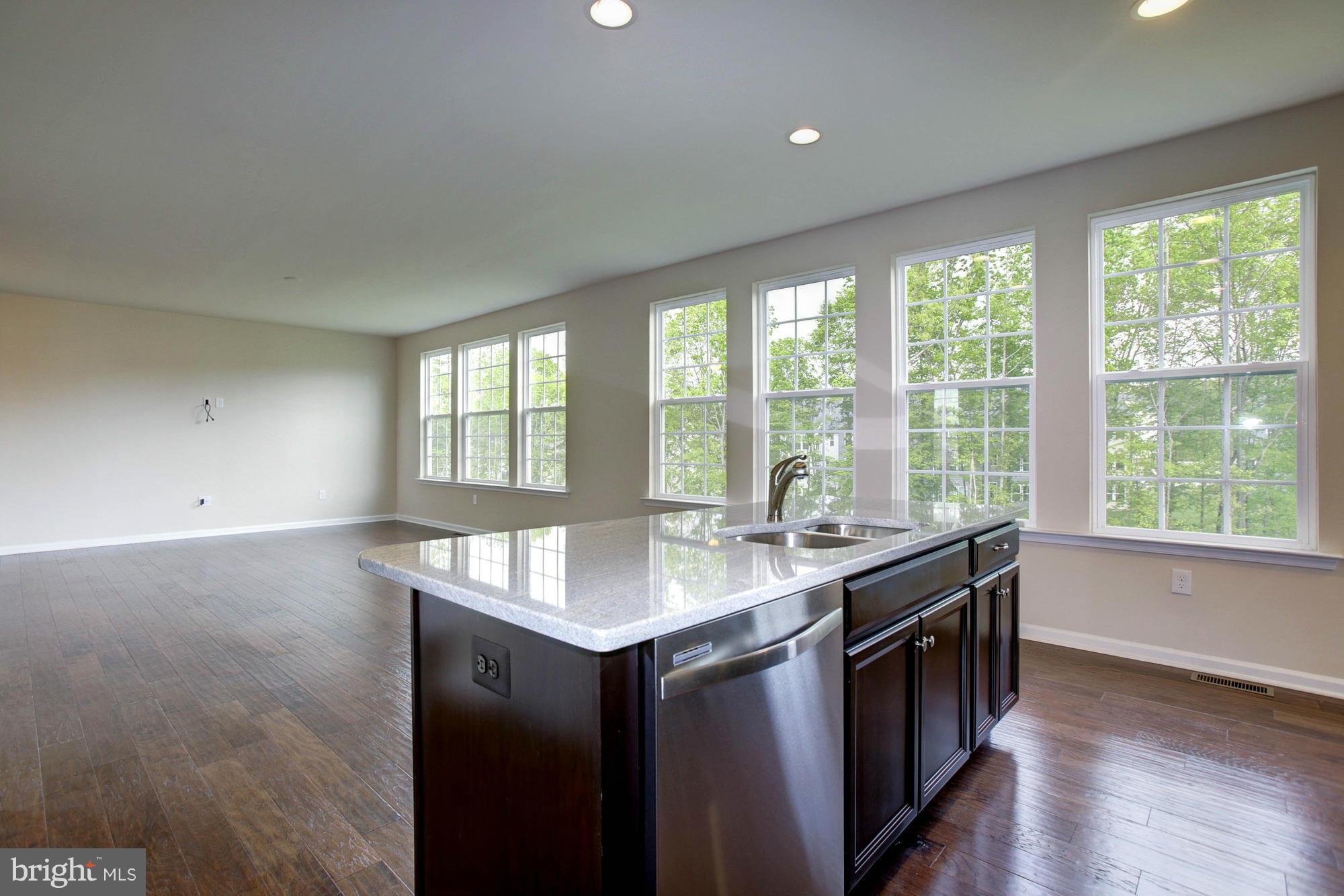 19 Tankard Road Stafford, VA 22554 - Photo 6 of 30 Kitchen