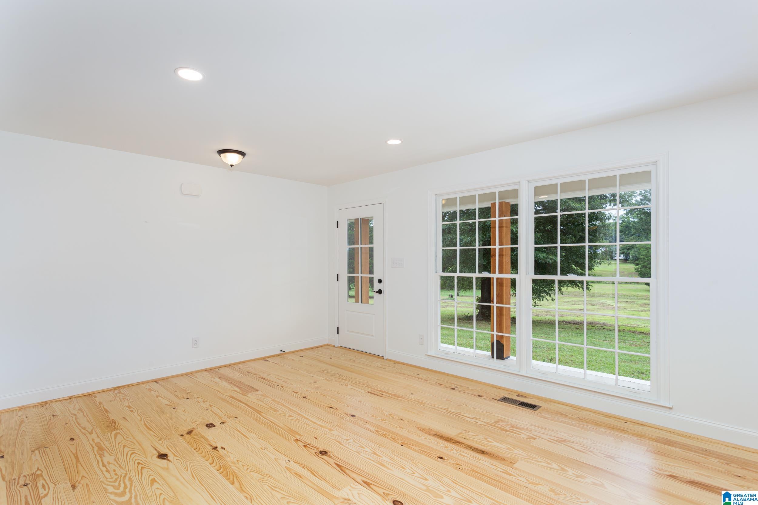 711 Wolf Creek Road South Pell City, AL 35128 - Photo 10 of 40