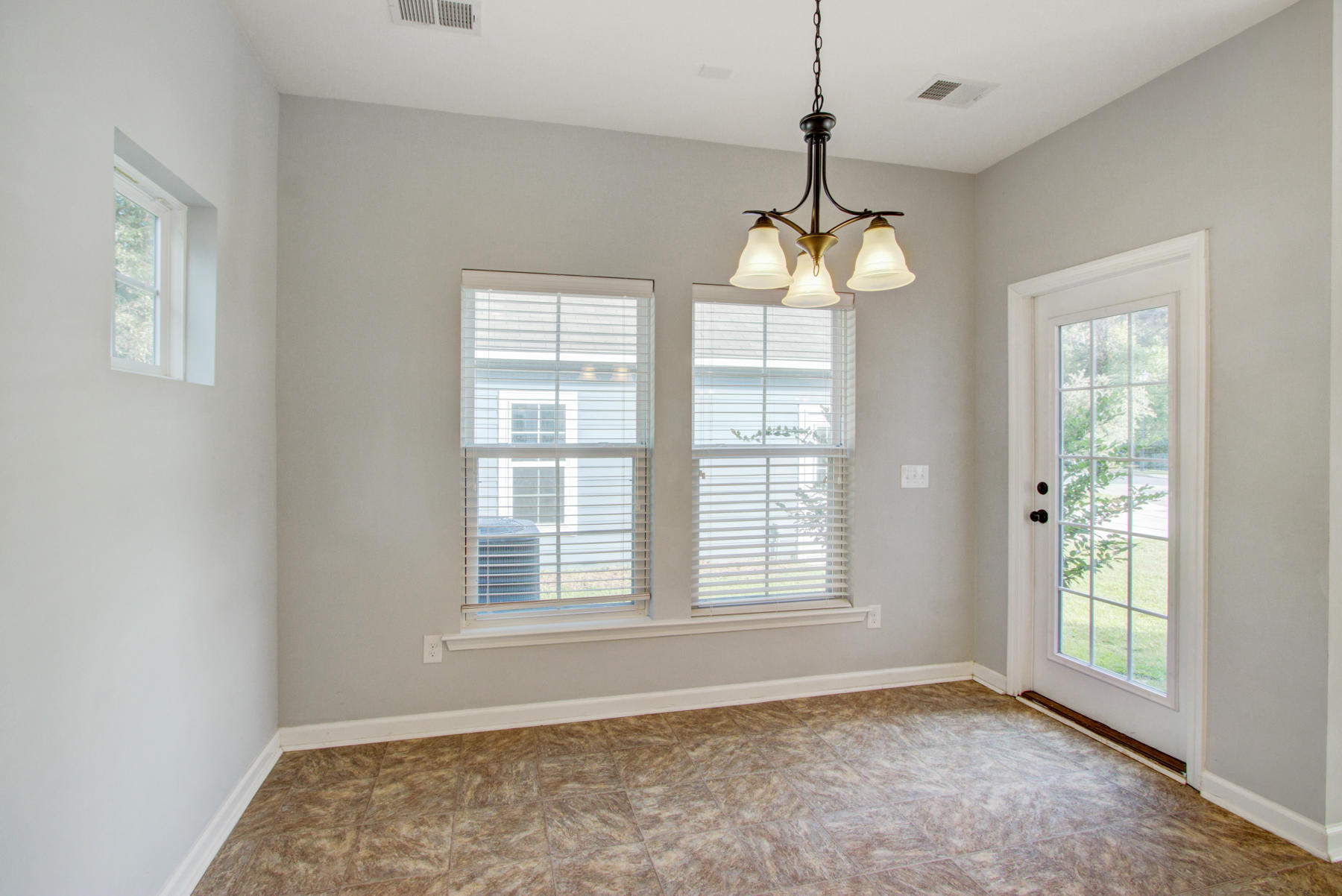 1727 Valley Oak Road Johns Island, SC 29455 - Photo 14 of 37 1727 Valley Oak, Johns Island SC (22)