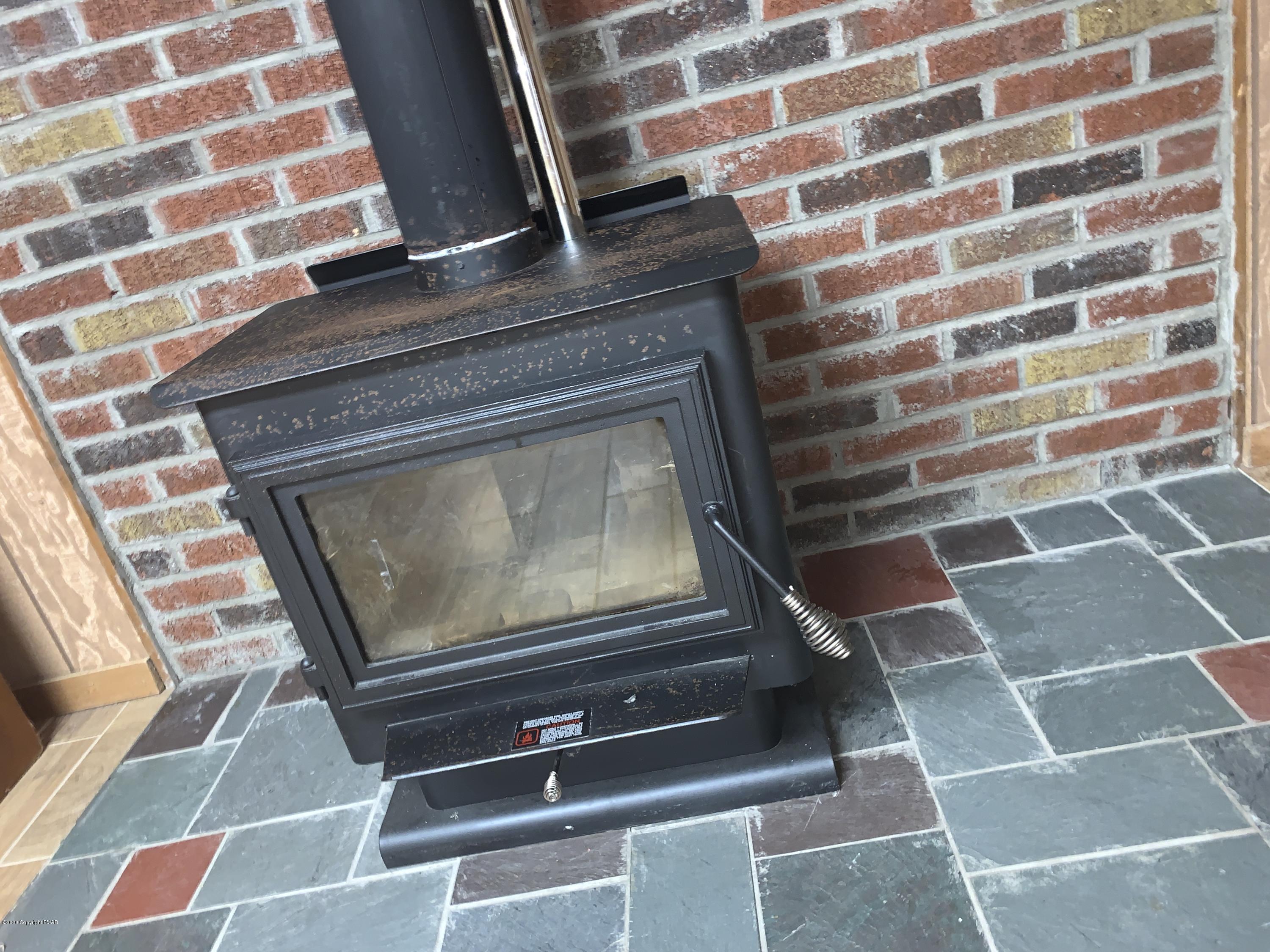 1108 Hampstead Road Bushkill, PA 18324 - Photo 25 of 34 a view of a fireplace