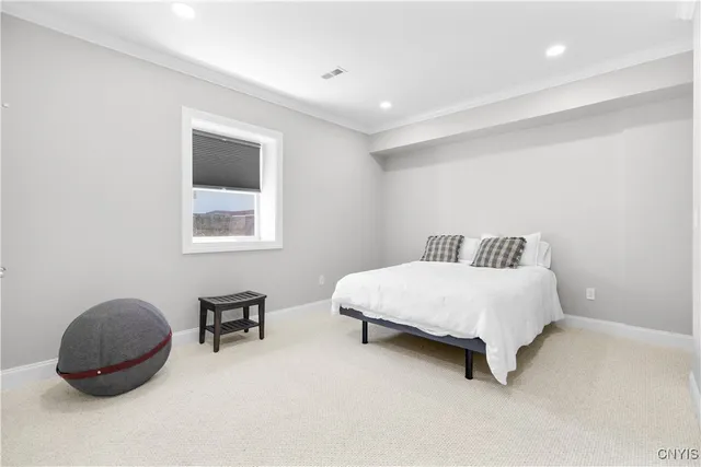 $2,500 | 238 Oriskany Boulevard, Unit 3, Whitestown, NY 13492