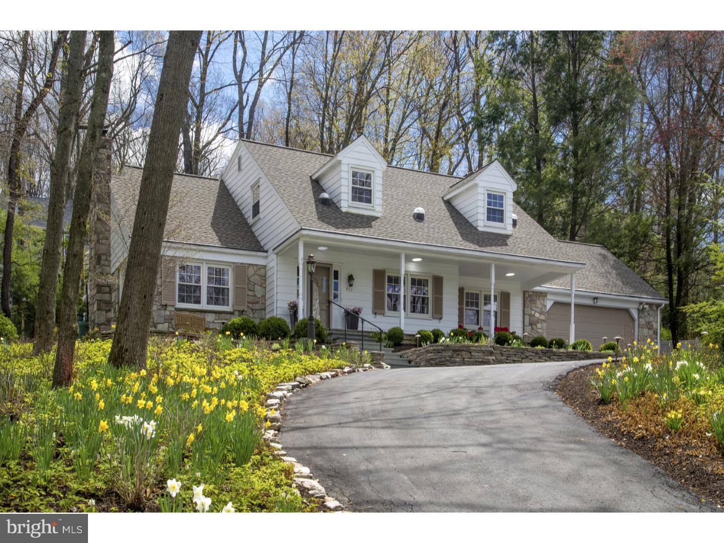 422 Bierys Bridge Road Bethlehem, PA 18017 - Photo 1 of 19 Gallery Image 1