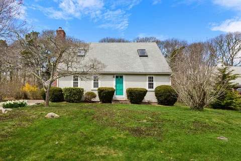 $689,000 | 98 Sheep Pond Drive, Brewster, MA 02631