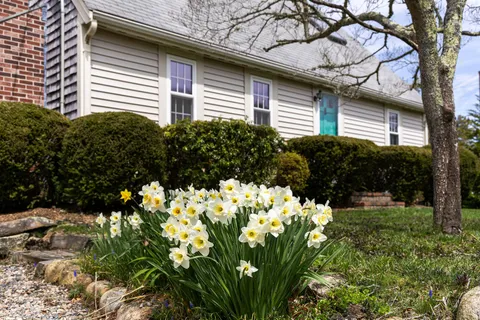 $689,000 | 98 Sheep Pond Drive, Brewster, MA 02631