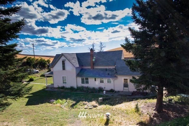 631 Shea Road Waitsburg, WA 99361 - Photo 15 of 15 a view of house with yard