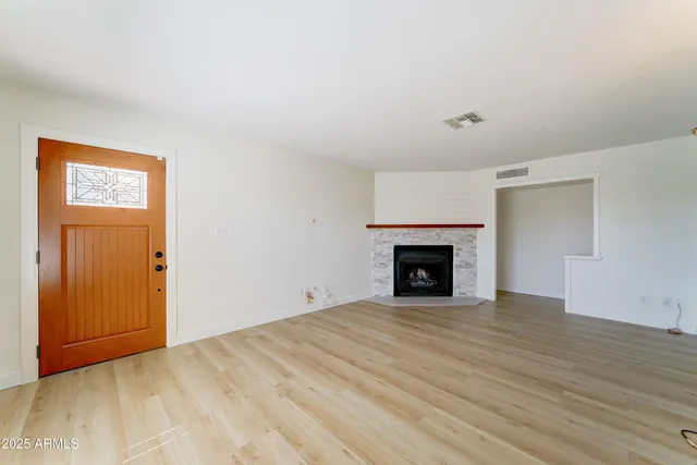 $549,000 | 1938 East Greenway Drive, Tempe, AZ 85282