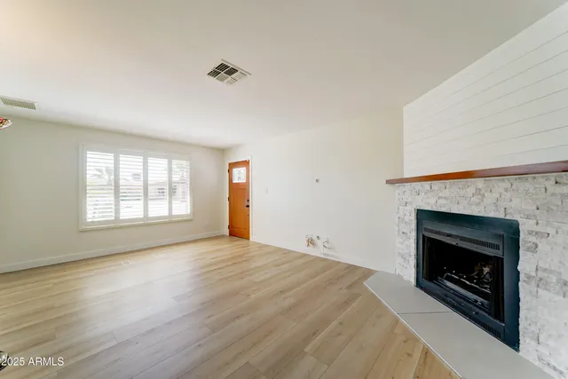 $549,000 | 1938 East Greenway Drive, Tempe, AZ 85282