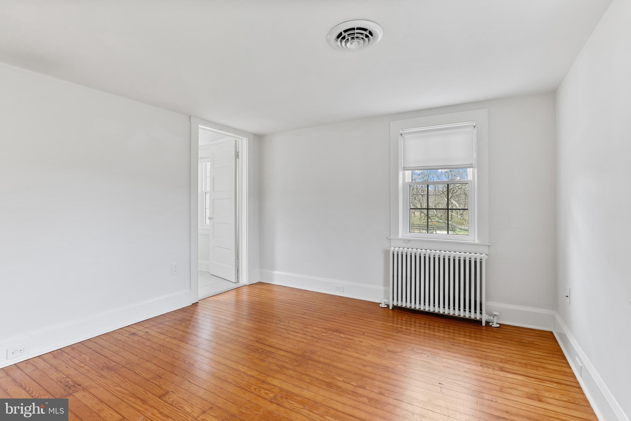 12525 Garrison Forest Road Owings Mills, MD 21117 - Photo 19 of 40 Bedroom 1 with ensuite Bath 1