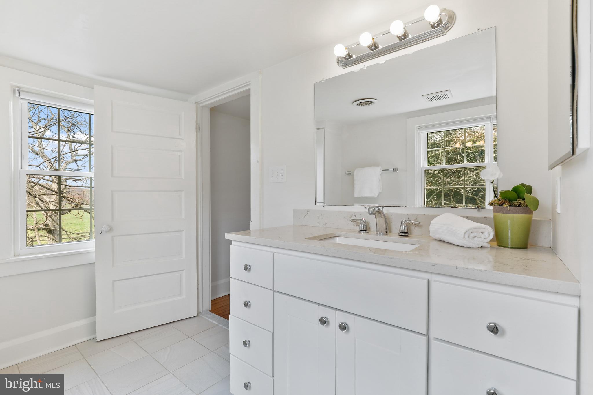 12525 Garrison Forest Road Owings Mills, MD 21117 - Photo 20 of 40 Bath 1