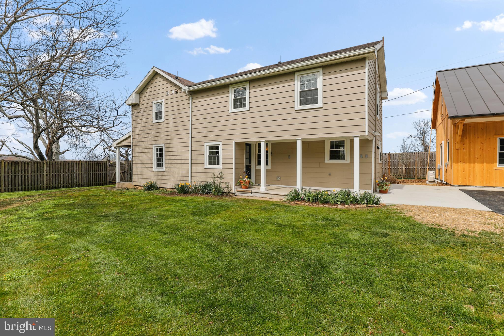 12525 Garrison Forest Road Owings Mills, MD 21117 - Photo 5 of 40 Savor country living just minutes from Hunt Valley