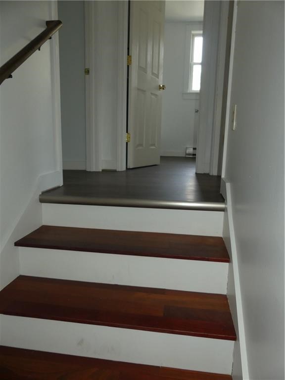188 Danielson Pike Foster, RI 02825 - Photo 12 of 38