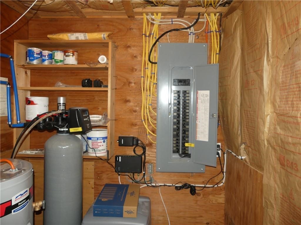 188 Danielson Pike Foster, RI 02825 - Photo 21 of 38