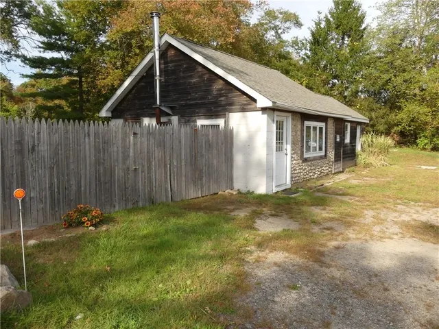 $369,000 | 188 Danielson Pike, Foster, RI 02825