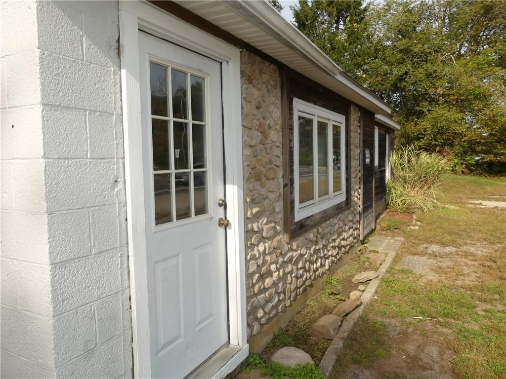 188 Danielson Pike Foster, RI 02825 - Photo 34 of 38