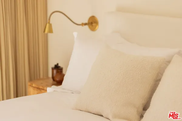 $5,950,000 | 1301 Plaza De Sonadores, Santa Barbara, CA 93108