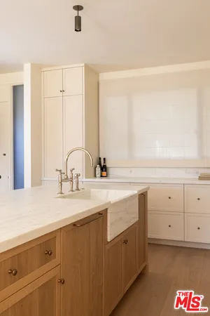 $5,950,000 | 1301 Plaza De Sonadores, Santa Barbara, CA 93108