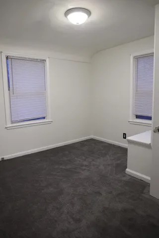 $199,999 | 5273 Hillcrest Street, Grosse Pointe, MI 48236