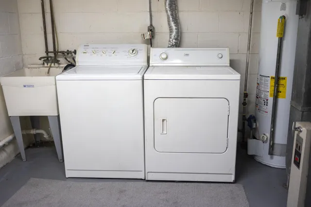 $199,999 | 5273 Hillcrest Street, Grosse Pointe, MI 48236