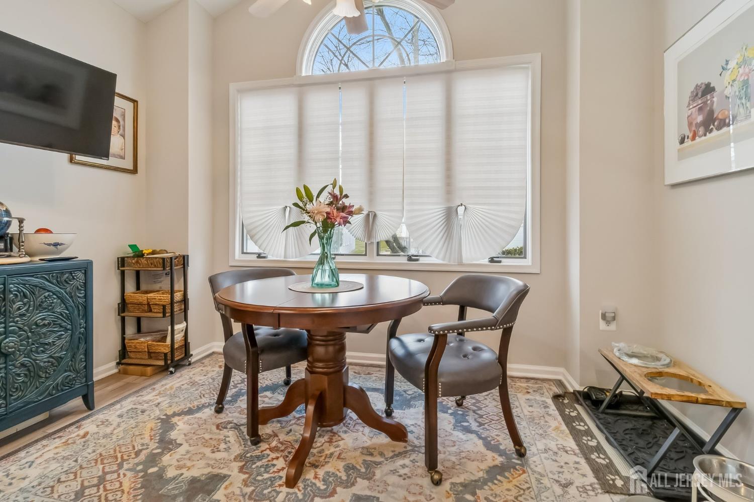 4 Trent Road Monroe Township, NJ 08831 - Photo 11 of 32