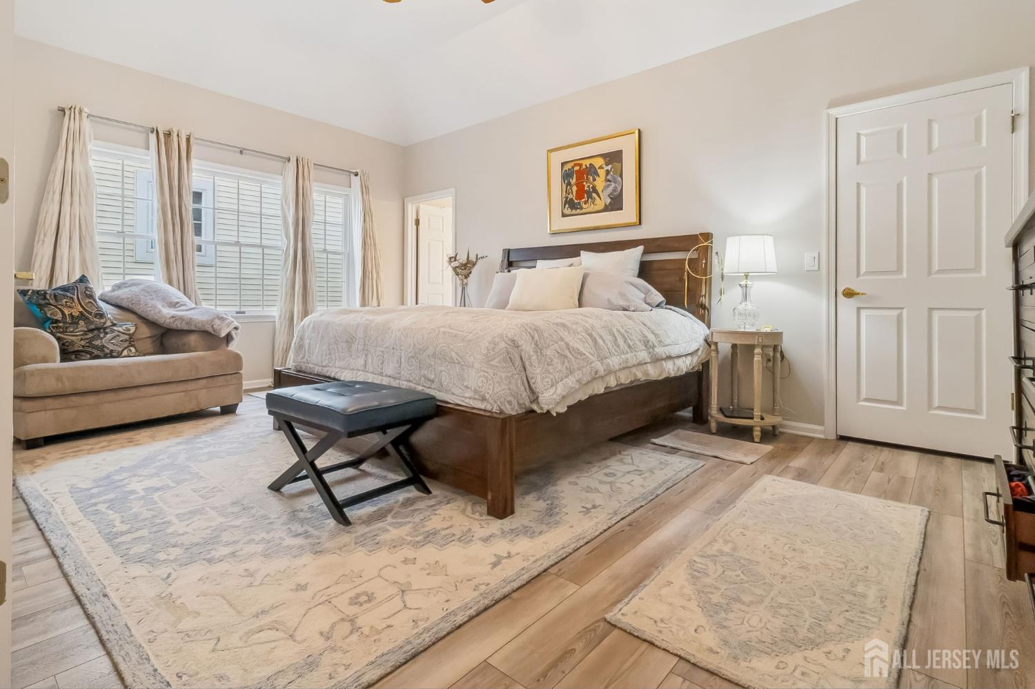 4 Trent Road Monroe Township, NJ 08831 - Photo 26 of 32