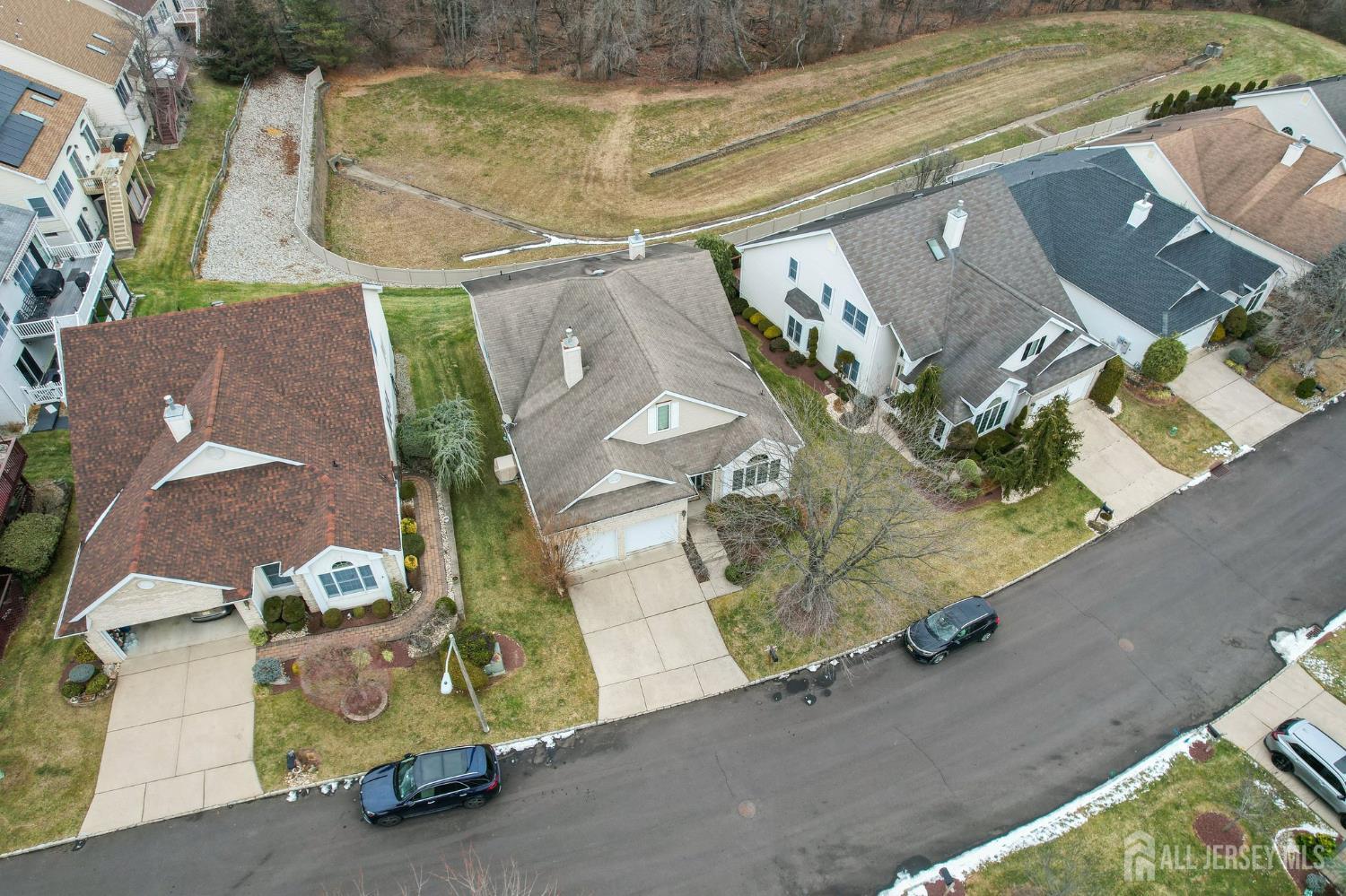 4 Trent Road Monroe Township, NJ 08831 - Photo 5 of 32