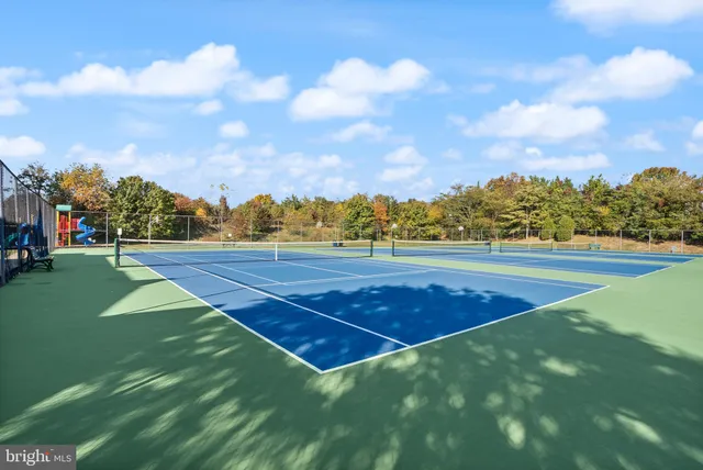 $2,700 | 6905 B Keyser Way, Alexandria, VA 22310