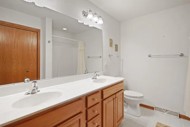 $439,900 | 9143 Prairie Village Drive, Pleasant Prairie, WI 53142