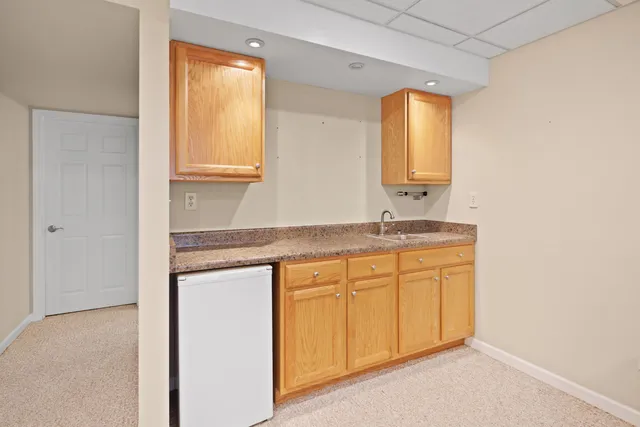 $439,900 | 9143 Prairie Village Drive, Pleasant Prairie, WI 53142