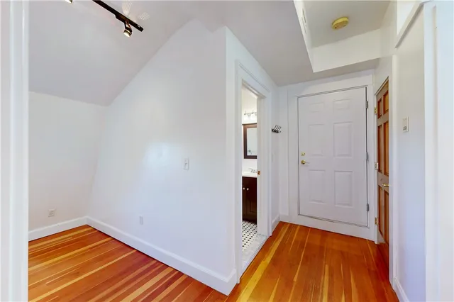 $2,200 | 54 Halsey Street, Unit 6, Providence, RI 02906