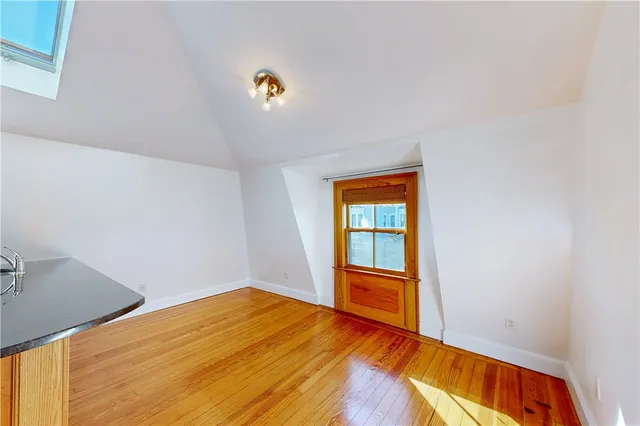 $2,200 | 54 Halsey Street, Unit 6, Providence, RI 02906