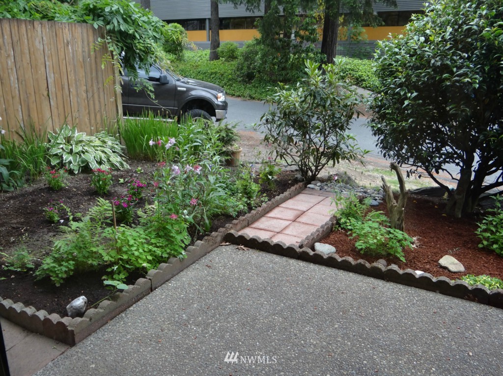 7516 218th Street Southwest, Unit 3 Edmonds, WA 98026 - Photo 14 of 14 Gallery Image 14
