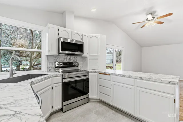 $659,900 | 8911 West Victory Road, Boise, ID 83709