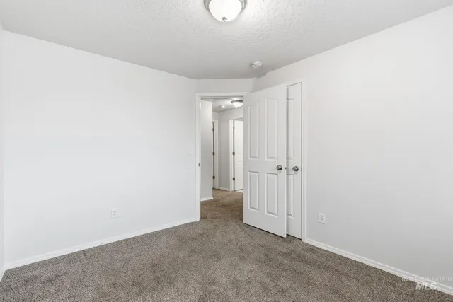 $659,900 | 8911 West Victory Road, Boise, ID 83709