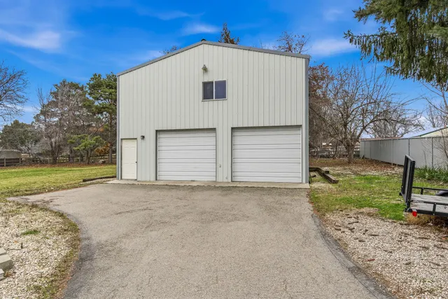 $659,900 | 8911 West Victory Road, Boise, ID 83709