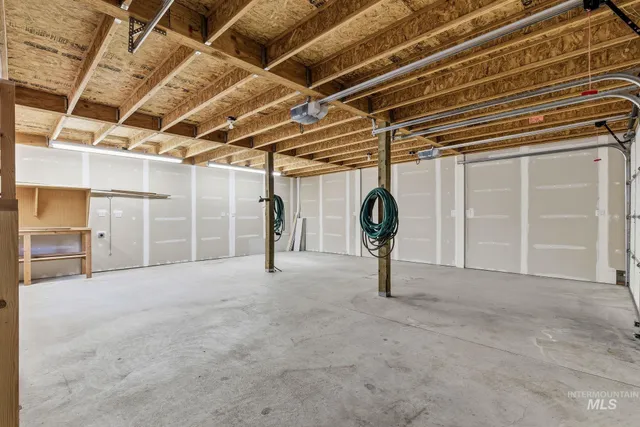 $659,900 | 8911 West Victory Road, Boise, ID 83709