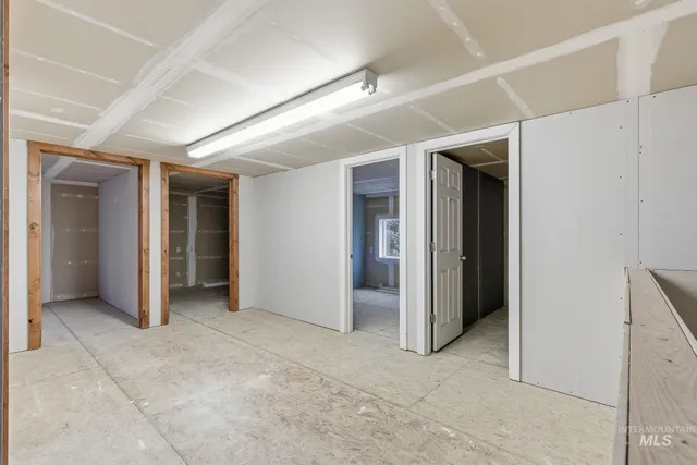 $659,900 | 8911 West Victory Road, Boise, ID 83709