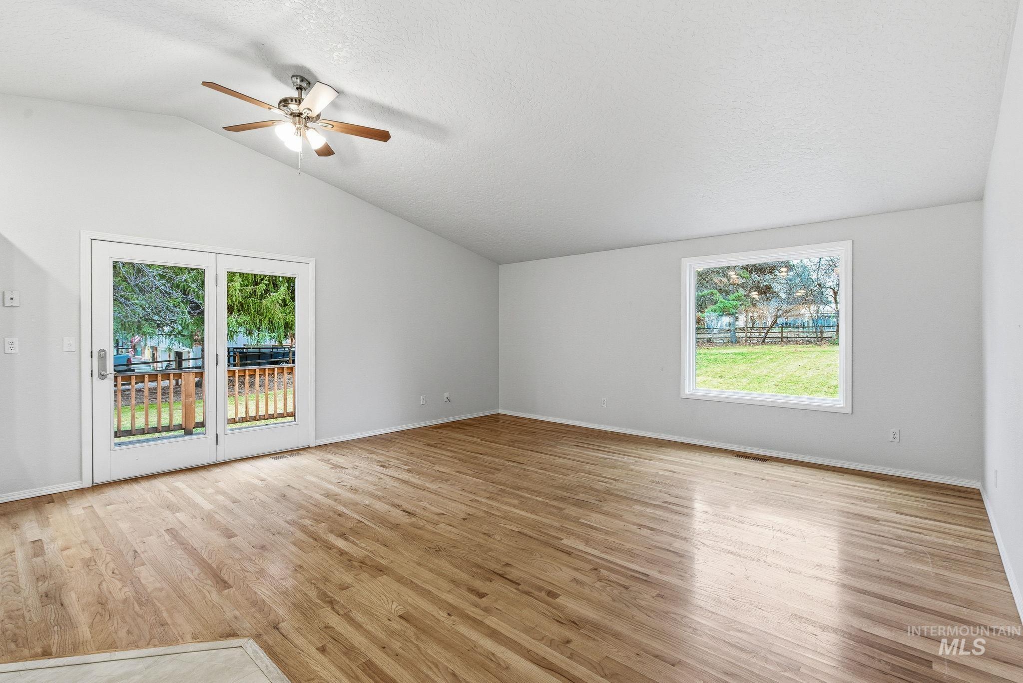 8911 West Victory Road Boise, ID 83709 - Photo 6 of 44